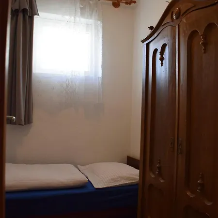 Hagyományőrző és Múltidéző Porta Apartman *