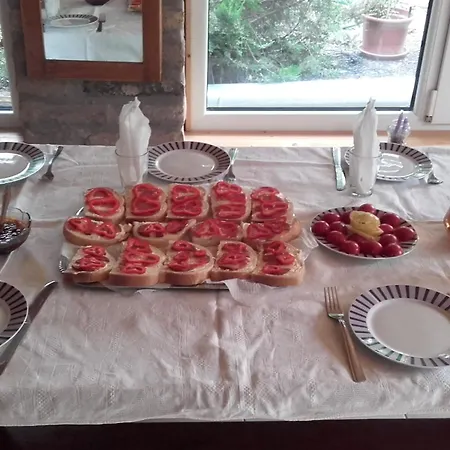 Hagyományőrző és Múltidéző Porta *