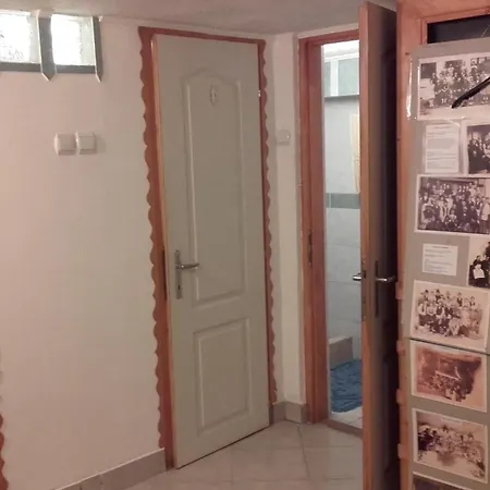 Hagyományőrző és Múltidéző Porta Apartman *