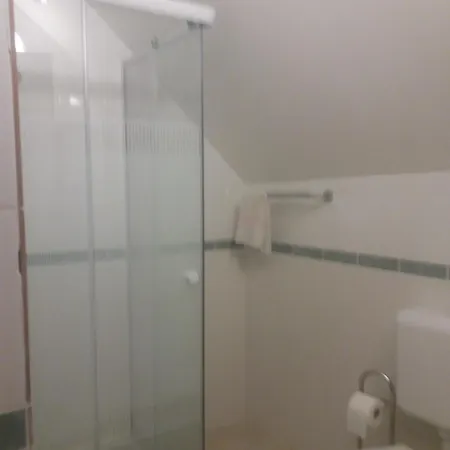 Hagyomanyorzo Es Multidezo Porta *