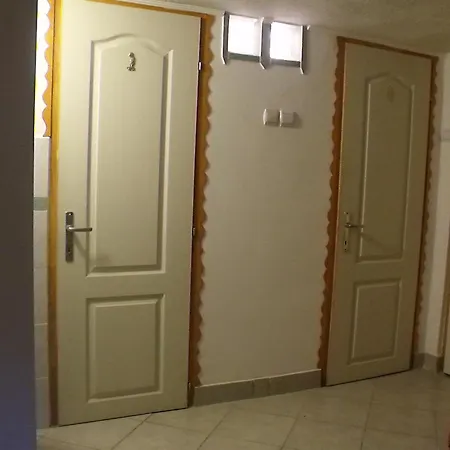 Apartman Hagyományőrző és Múltidéző Porta *