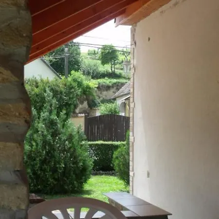 Apartman Hagyományőrző és Múltidéző Porta