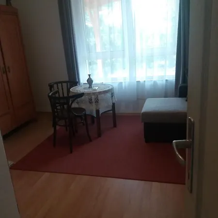 Hagyományőrző és Múltidéző Porta *