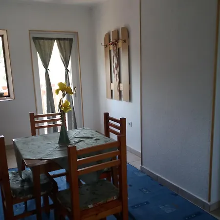 Hagyományőrző és Múltidéző Porta