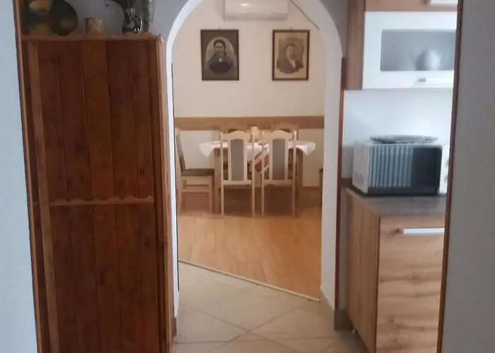 Hagyomanyorzo Es Multidezo Porta Appartement Báta