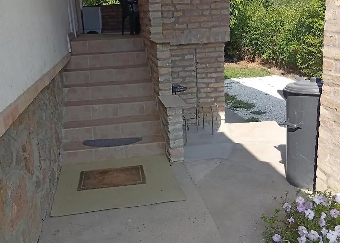 Appartement Hagyomanyorzo Es Multidezo Porta